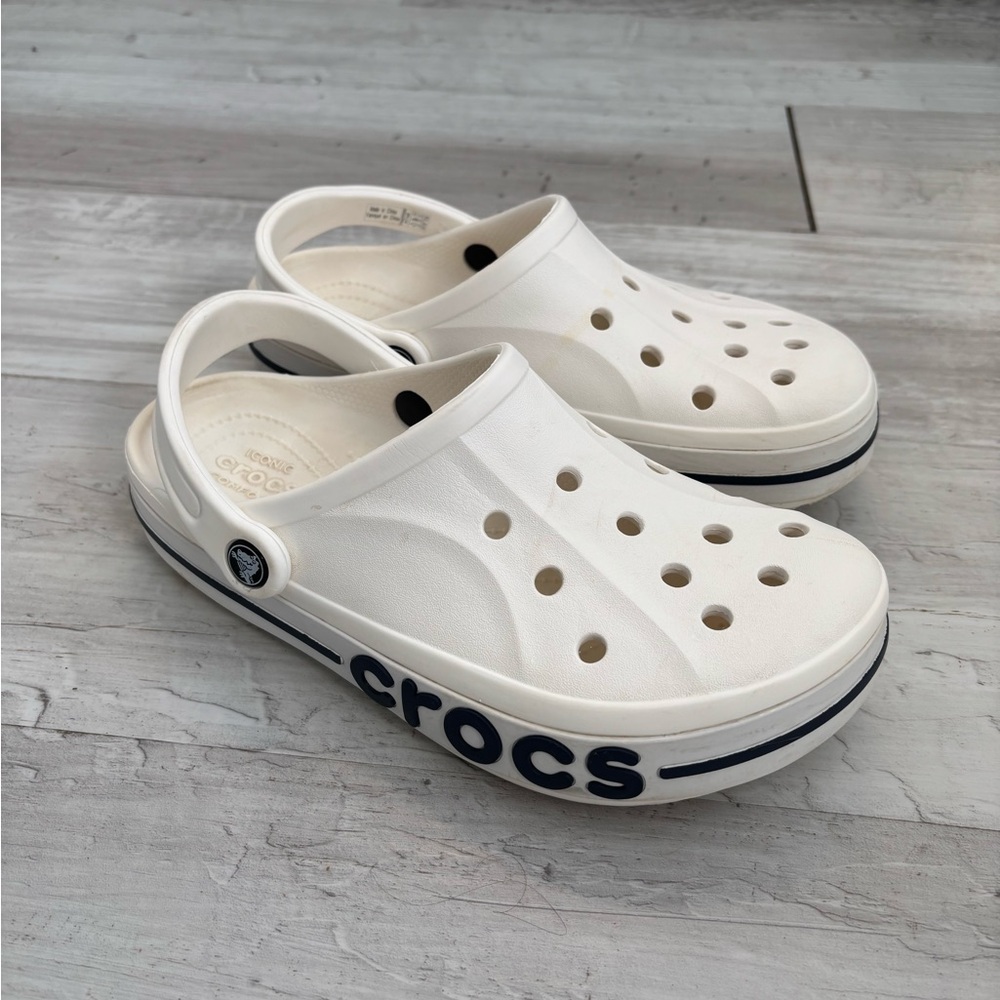 CROCS Bayaband White with Navy Blue Clog Sandals Unisex Women’s 9 and Men’s 7